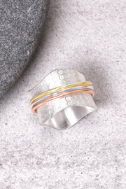Hammered Tri-Color Spinner Ring - SF