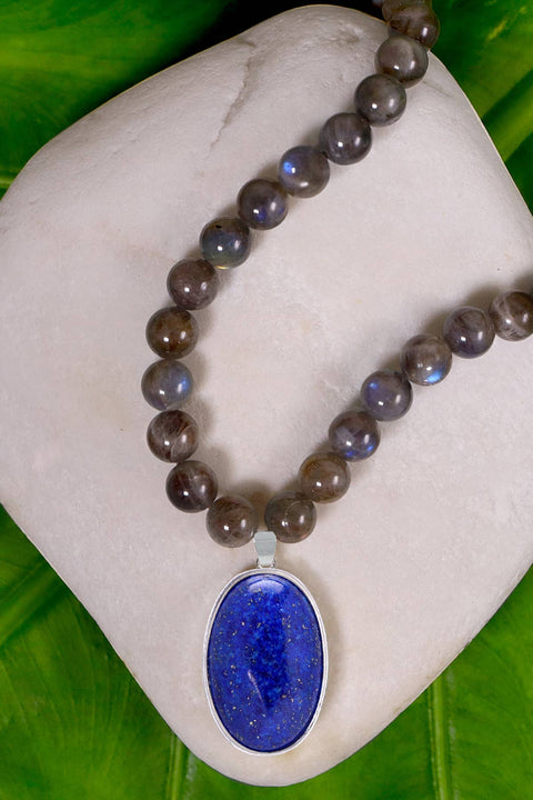 Labradorite Beads Necklace With Lapis Pendant - SF