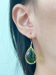 Peridot Crystal Pear Cut Drop Earrings In Gold - GF