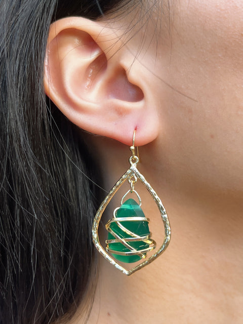 Emerald Crystal & Teardrop Chandelier Earrings In Gold - GF